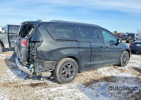 2018 Chrysler Pacifica Limited z USA, uszkodzony, nr VIN 2C4RC1GG6JR330577